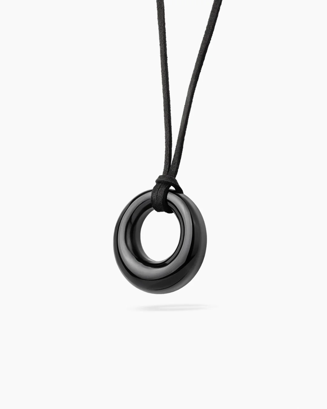 Yuki Necklace Black - Image 3